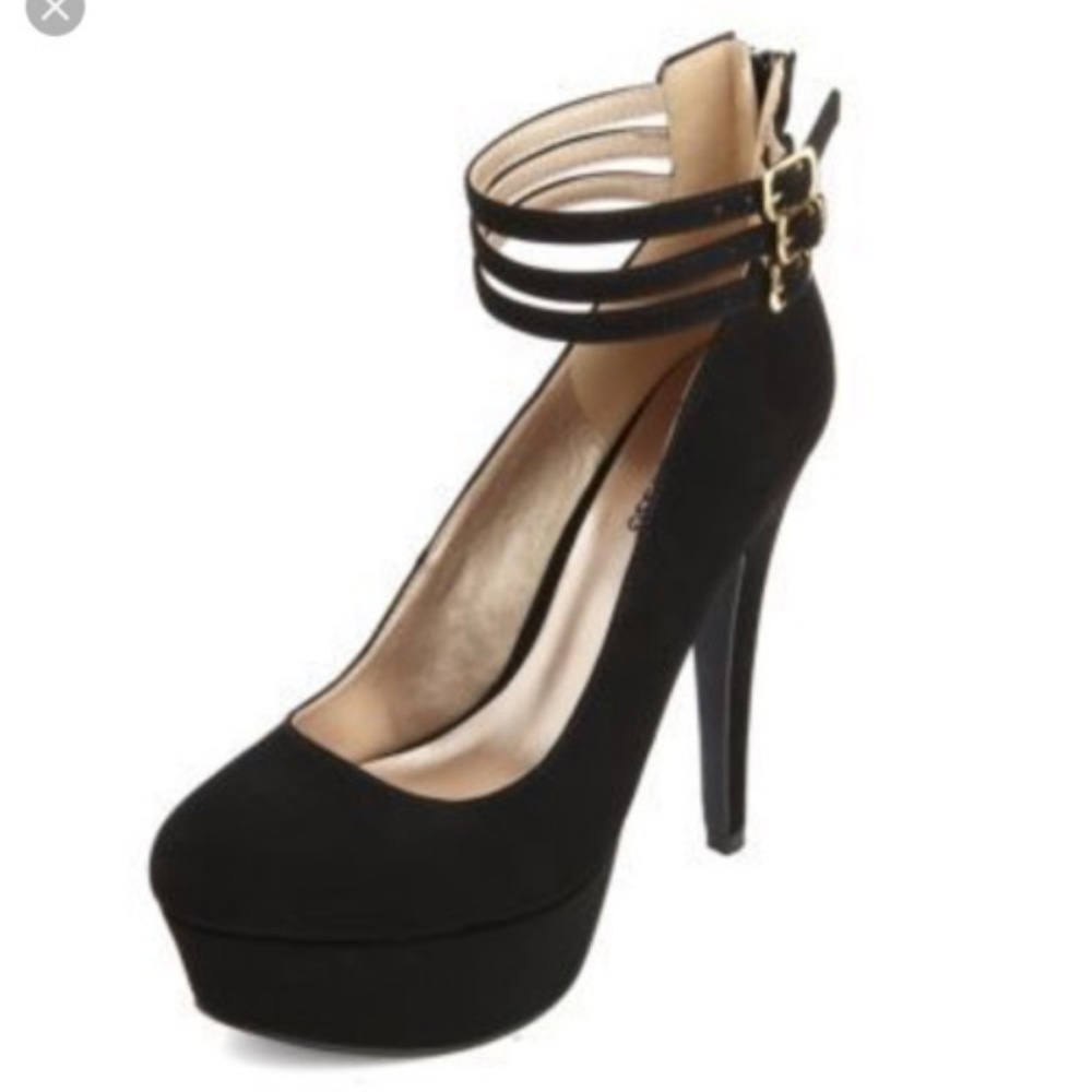 Strappy pumps